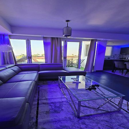 Golden Bay Deluxe Holiday Apartment Protaras Ngoại thất bức ảnh