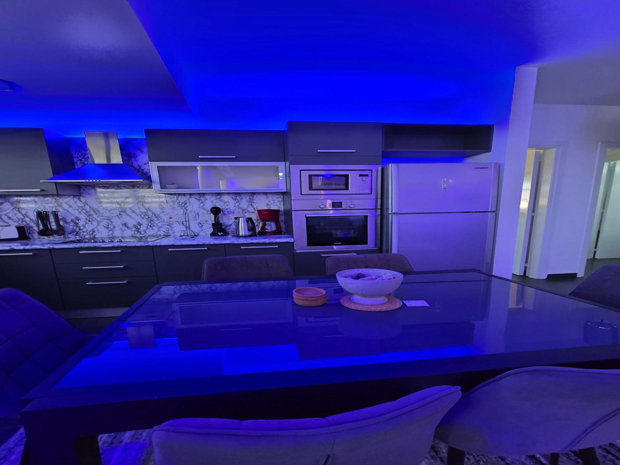 Golden Bay Deluxe Holiday Apartment Protaras Ngoại thất bức ảnh