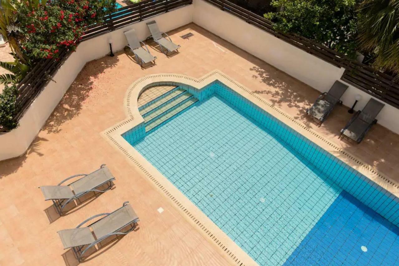 Golden Bay Deluxe Holiday Apartment Protaras Ngoại thất bức ảnh